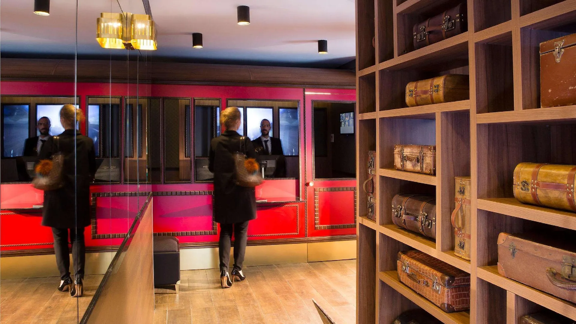 Hotel Whistler - Gare Du Nord 4*