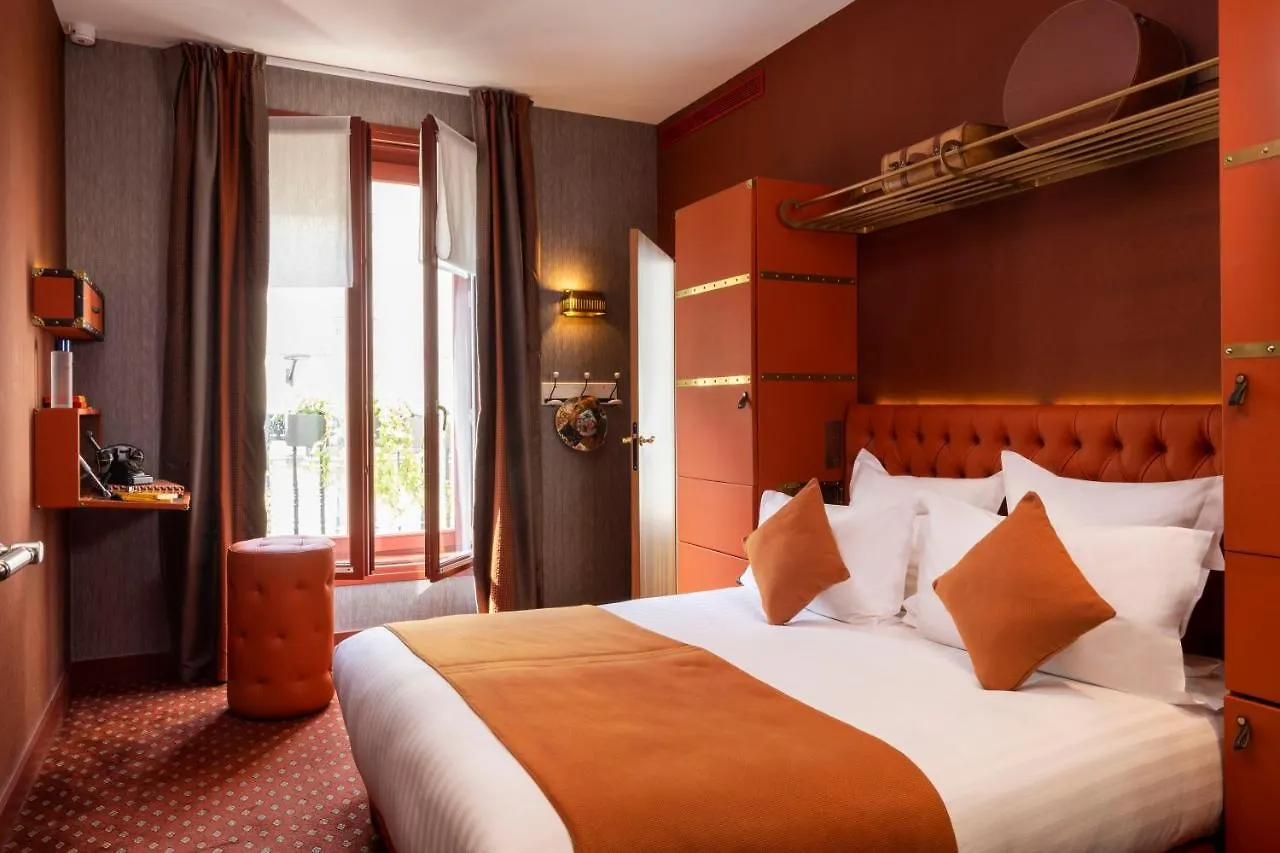 Whistler - Gare Du Nord Hotel